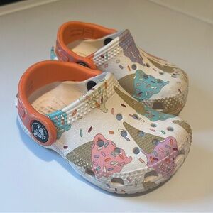 Ice Cream 🍦 toddler crocs size 4C